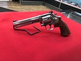 SMITH & WESSON 686 DELUXE - 1 of 2