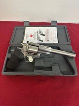 RUGER SUPER REDHAWK - 1 of 3