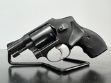 SMITH & WESSON 442 Airweight 38 Special - 3 of 5