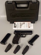 SMITH & WESSON M&P9 2.0 9MM LUGER (9X19 PARA) - 1 of 6