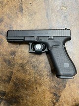 GLOCK 17Gen5 - 1 of 3