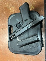 GLOCK 22GEN4 .40 CALIBER - 4 of 6