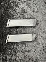 GLOCK 22 "GEN 2" .40 S&W - 4 of 4