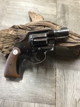 COLT Cobra .38 Spl black w/ Chipped Handle - 1 of 7