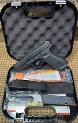 GLOCK 22 Gen 5 - 1 of 3