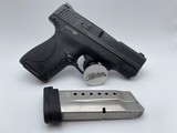 SMITH & WESSON M&P 9 SHIELD 9MM LUGER (9X19 PARA) - 1 of 2