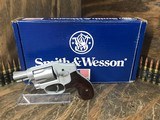 SMITH & WESSON 642-2 LADY SMITH .38 S&W - 1 of 7