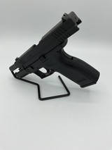 SPRINGFIELD ARMORY XD-9 9MM LUGER (9X19 PARA) - 1 of 4