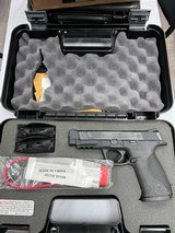 SMITH & WESSON M&P 45 .45 ACP - 1 of 3