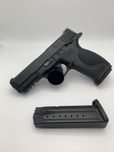 SMITH & WESSON M&P 9 9MM LUGER (9X19 PARA) - 1 of 3