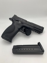 SMITH & WESSON M&P 9 9MM LUGER (9X19 PARA) - 2 of 3