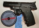 SMITH & WESSON 22A .22 LR - 1 of 2