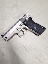 SMITH & WESSON 5906 - 2 of 3