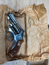 SMITH & WESSON 19-4 COMBAT MAGNUM NICKEL .357 - 3 of 4