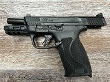 Smith & Wesson M&P M2.0 Optic Ready - 2 of 3