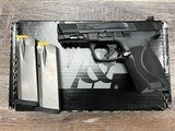 Smith & Wesson M&P M2.0 Optic Ready - 1 of 3