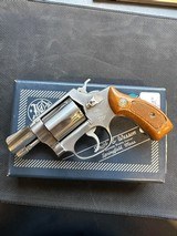 SMITH & WESSON MODEL 60 - 3 of 6