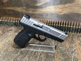 SMITH & WESSON S&W SD9 VE 9MM LUGER (9X19 PARA) - 1 of 4