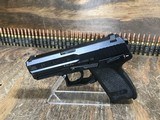 HECKLER & KOCH H&k USP Compact .40 S&W - 1 of 4