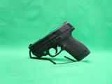 SMITH & WESSON M&P9 SHIELD M2.0 - 1 of 5