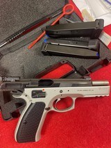 CZ-USA CZ 75 SP-01 SHADOW DUAL TONE 9MM LUGER (9X19 PARA) - 5 of 6