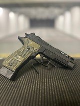 SIG SAUER P226 PRO-CUT - 5 of 5