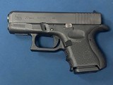 GLOCK 26 G27 Gen 4 subcompact 40SW pocket pistol - 2 of 7