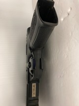 SMITH & WESSON SD9 VE - 4 of 7