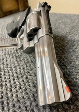 SMITH & WESSON 686 - 6 of 6