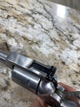 RUGER NEW MODEL SUPER BLACKHAWK STAINLESS - 4 of 7