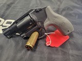SMITH & WESSON BG38-1/M&P BODYGUARD - 1 of 2