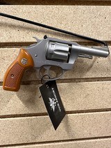 CHARTER ARMS PATHFINDER - 1 of 2