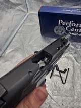 SMITH & WESSON Ported M&P 9 Performance Center M2.0 Backstrap Grip C.O.R.E. - 6 of 6