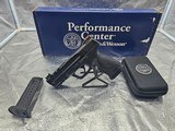 SMITH & WESSON Ported M&P 9 Performance Center M2.0 Backstrap Grip C.O.R.E. - 1 of 6