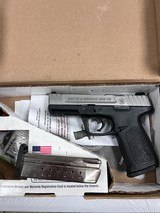 SMITH & WESSON SD9 VE - 1 of 3