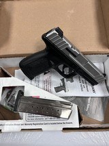 SMITH & WESSON SD9 VE - 2 of 3