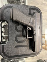 GLOCK G22 - 2 of 3