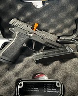SIG SAUER P320 X COMPACT - 1 of 1