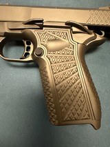 WILSON COMBAT SFX9 - 5 of 7