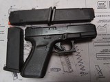 GLOCK Glock 19 GEN 5 9mm AGB - 1 of 3