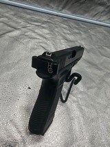 GLOCK 17 - 4 of 5