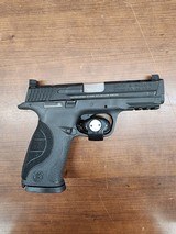 SMITH & WESSON 109351 M&P 9 *MA Compliant 9MM LUGER (9X19 PARA) - 1 of 4