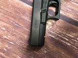 Glock G22 Gen 4 - 3 of 6