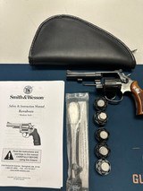 SMITH & WESSON MODEL 15-5 .38 SPL - 1 of 7