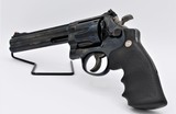 SMITH & WESSON 29-5 (29 Classic) - 1 of 6