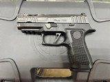 SIG SAUER P320 XCOMPACT SPECTRE - 3 of 6