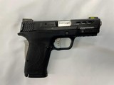 SMITH & WESSON M&P 9 Shield EZ M2.0 - 2 of 5