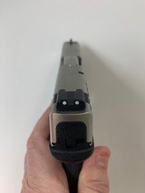 SMITH & WESSON SD9 VE - 4 of 7