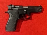 SMITH & WESSON MODEL 5904 - 3 of 3