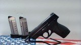 SMITH & WESSON M&P40 SHIELD - 1 of 7